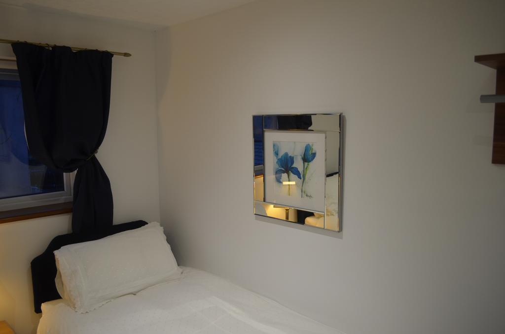 Roseneath Guest House อินเวอร์เนส ภายนอก รูปภาพ